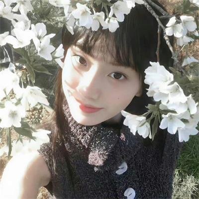 高山上的童年海报