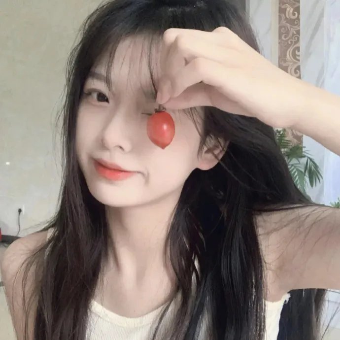 鬼入镜：诅咒海报